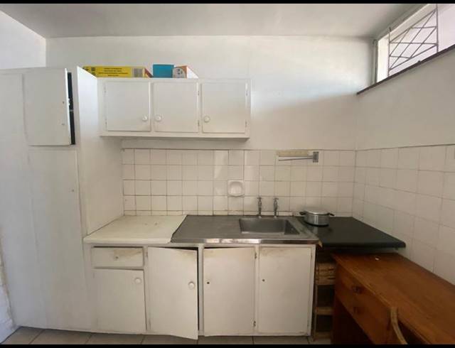 1 BEDROOM PROPERTY TO RENT IN SOUTH BEACH